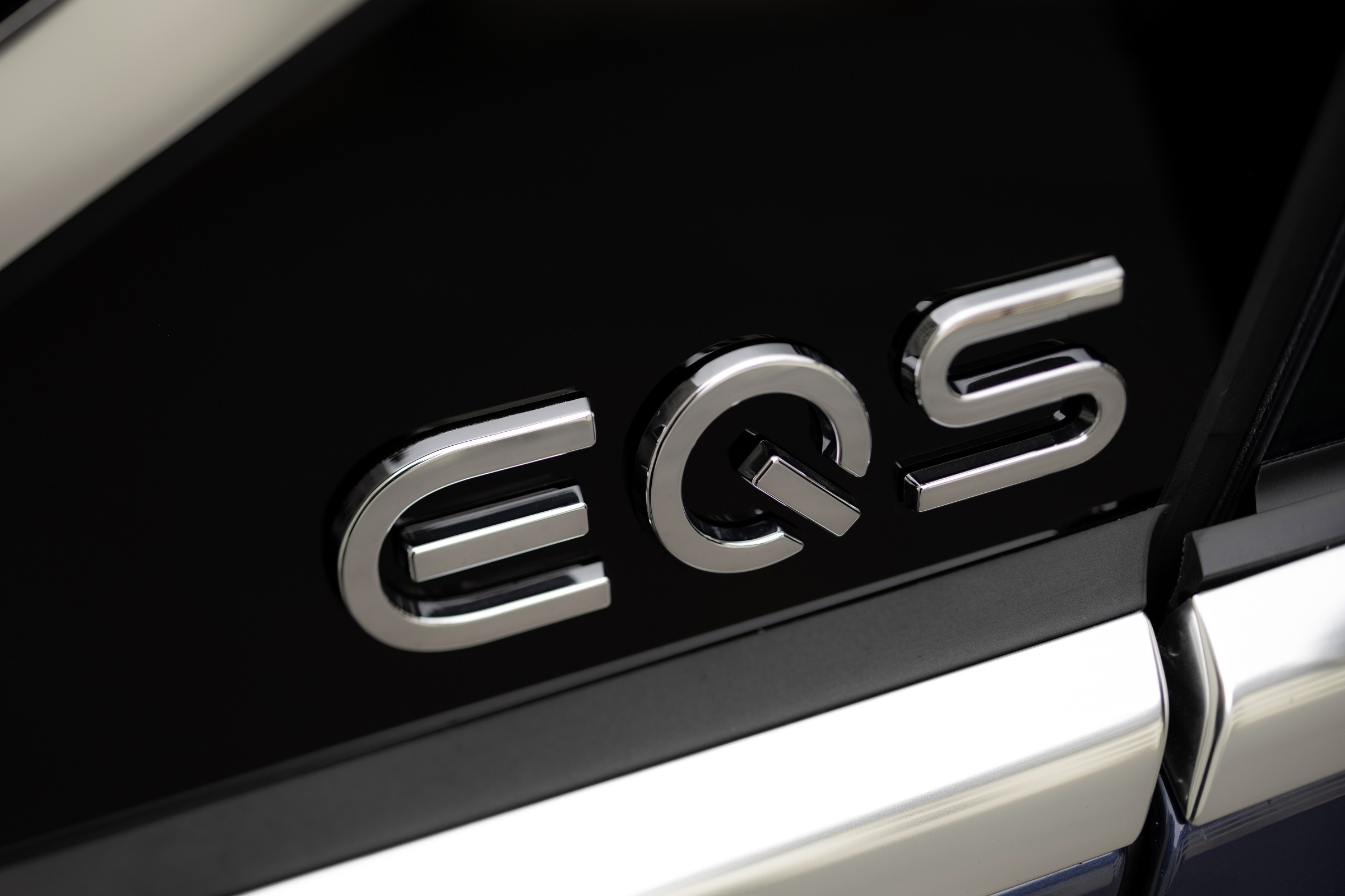 mercedes eqs suv zdjęcia