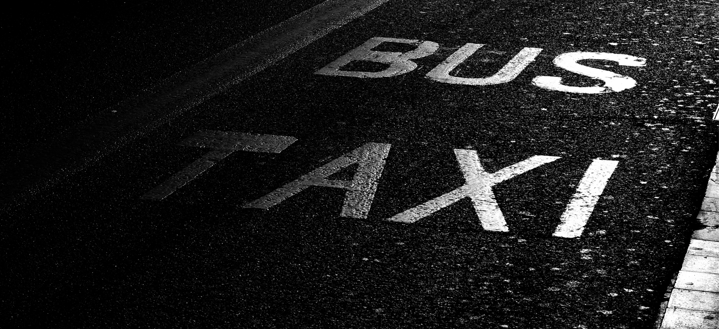 MTON, DOP i BUS. Kto może jeździć po buspasach? Wyjaśniamy