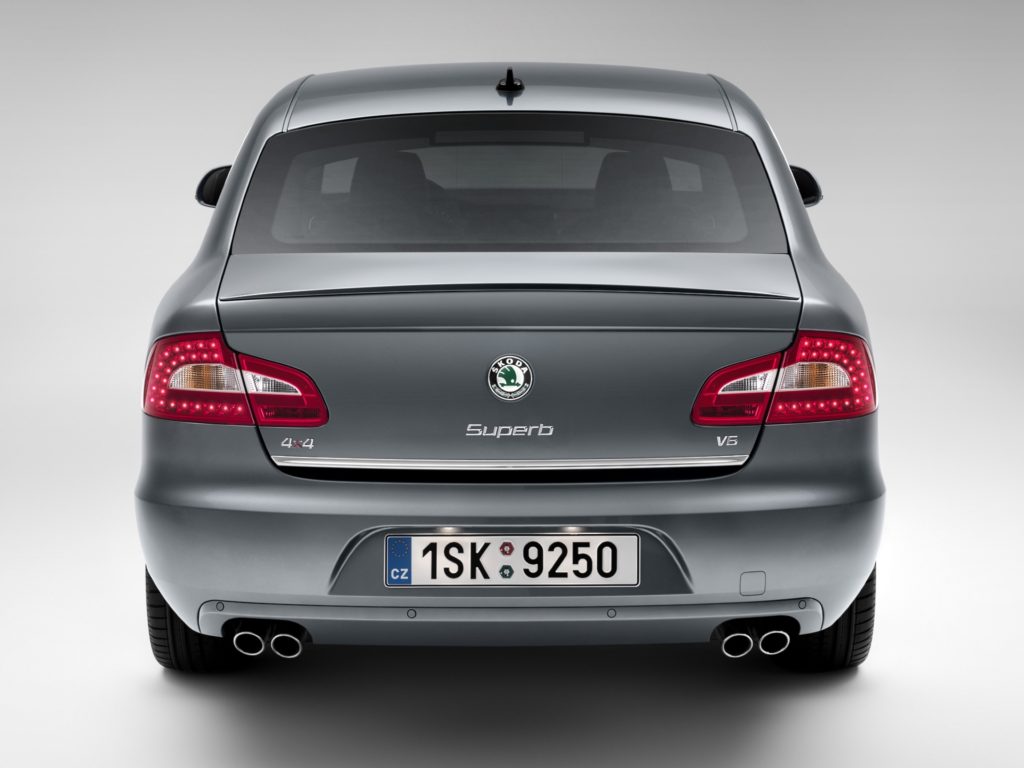 Skoda Superb II silniki 