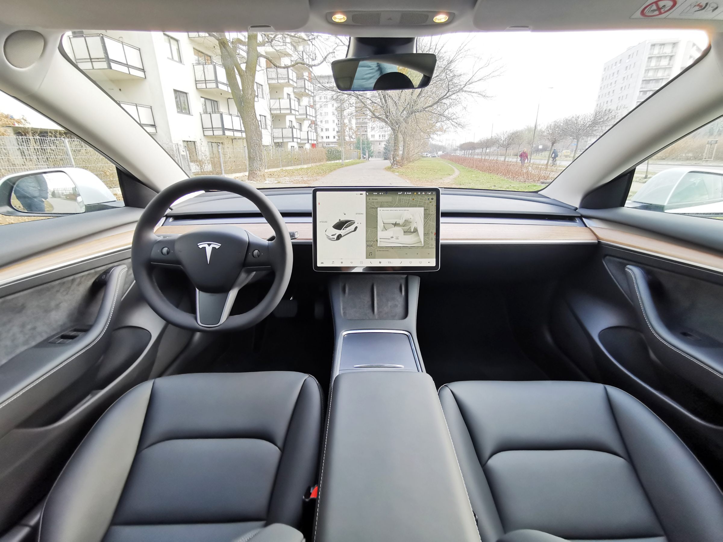 tesla regulacja fotela