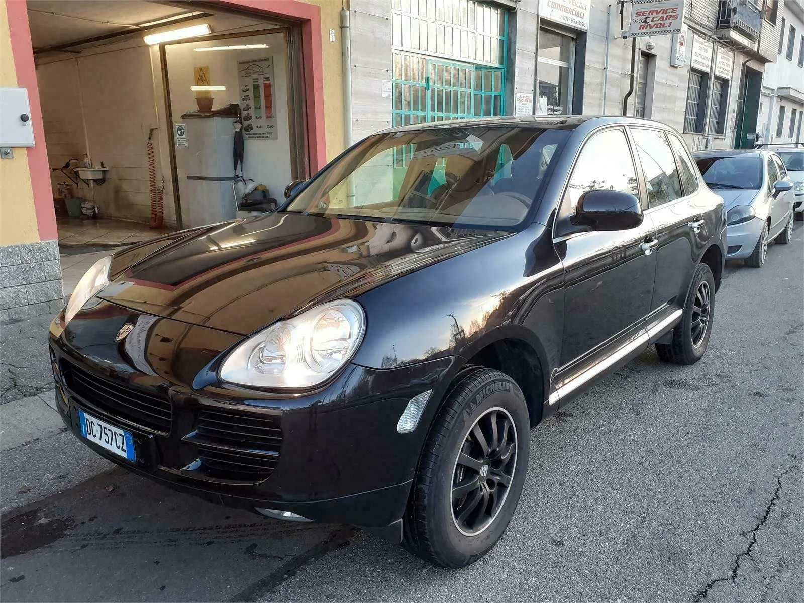 bazowe porsche cayenne