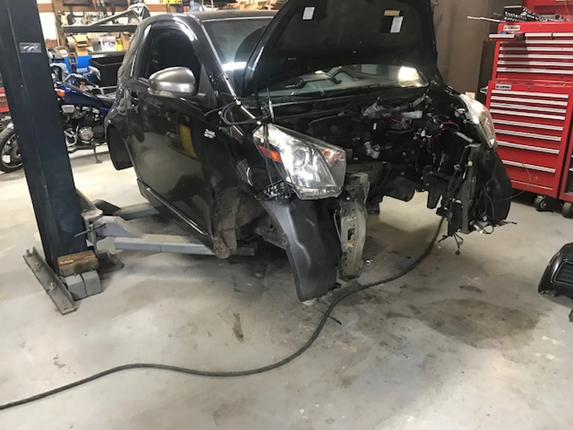 scion iq