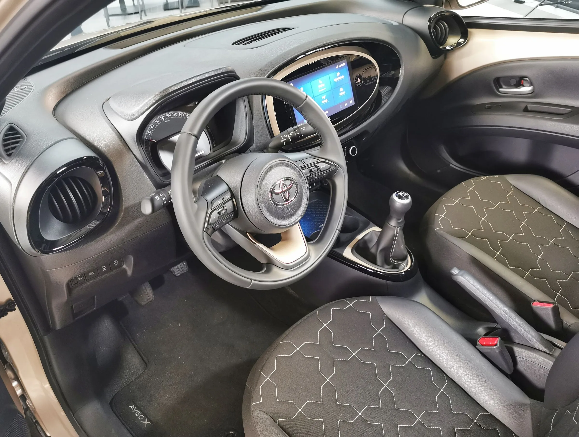 Toyota Aygo X 