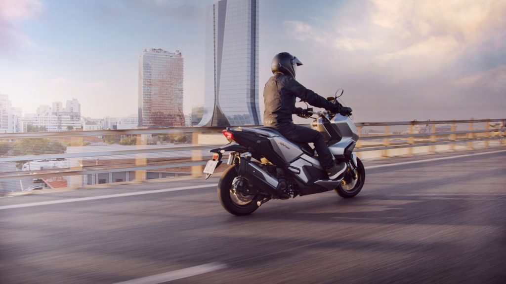 Honda adv 350 
