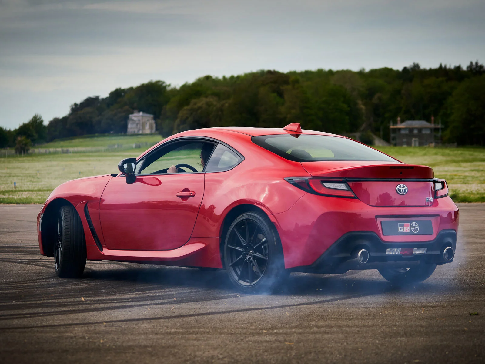 toyota gr86 cena 