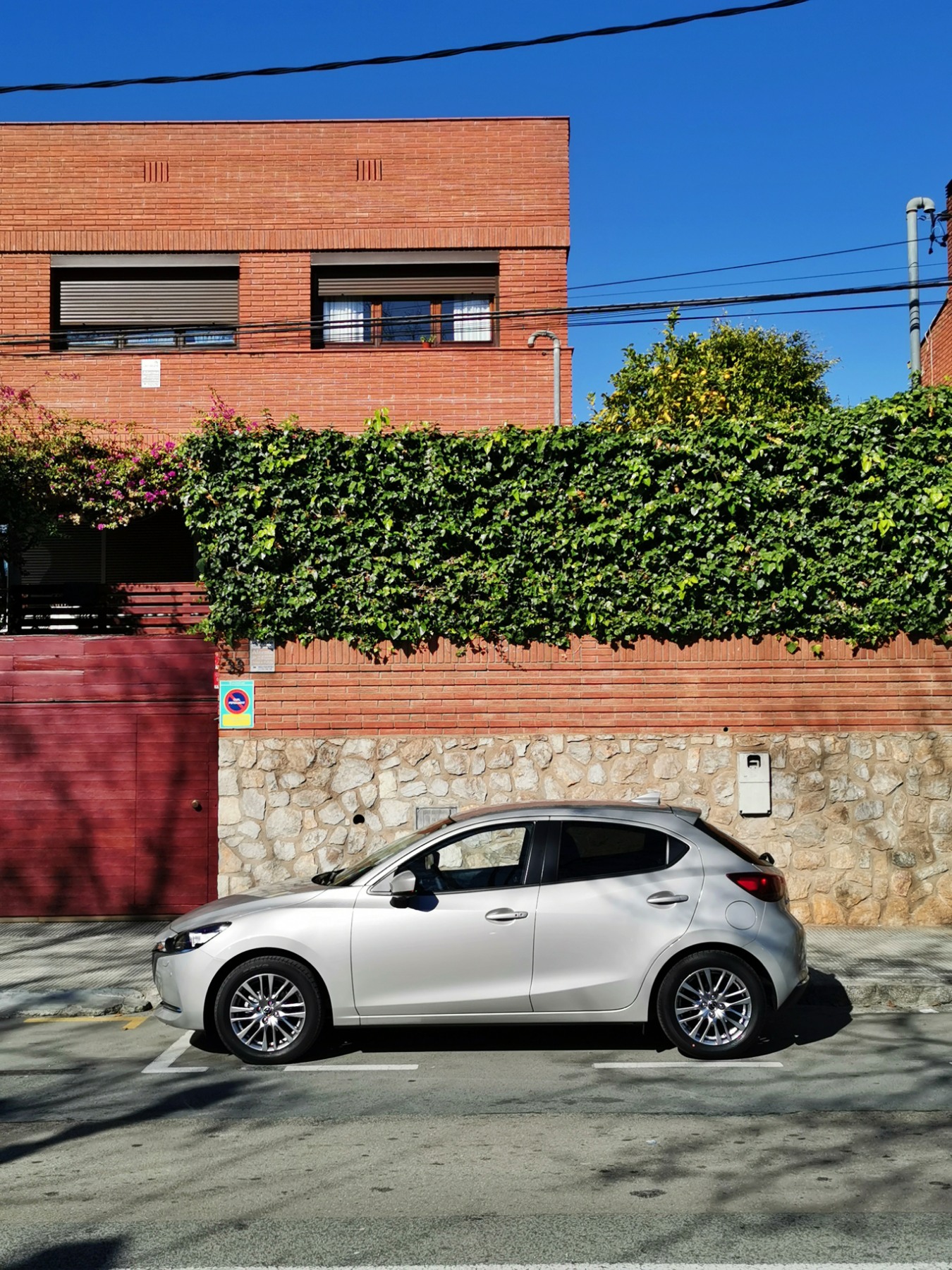 mazda 2 2022 