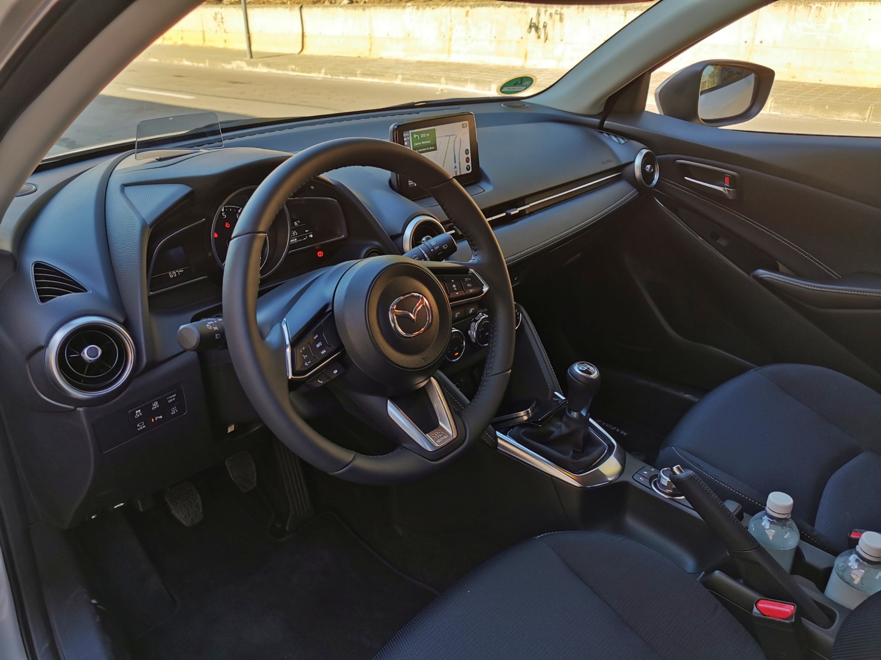 mazda 2 2022 