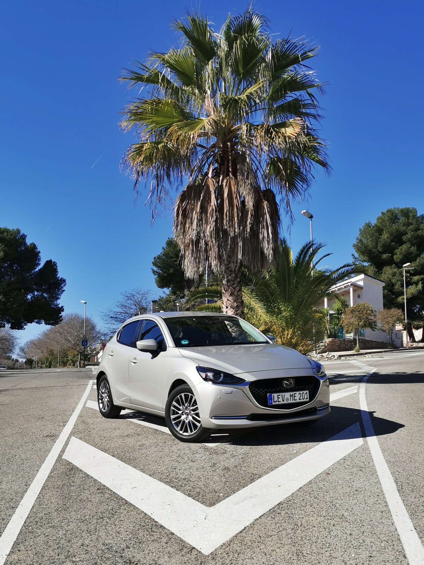 mazda 2 2022 