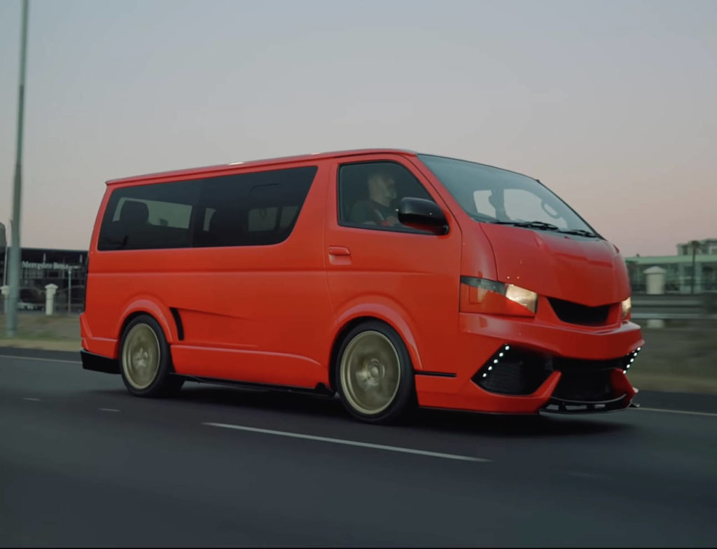 Toyota Hiace V12