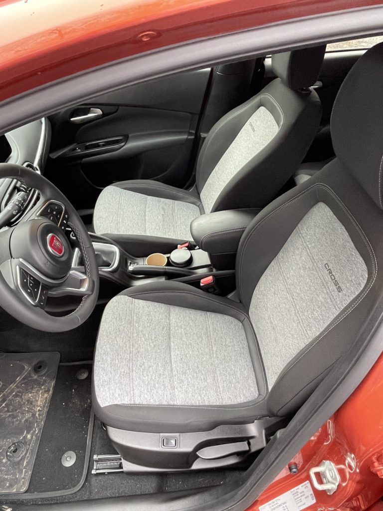 fiat tipo cross