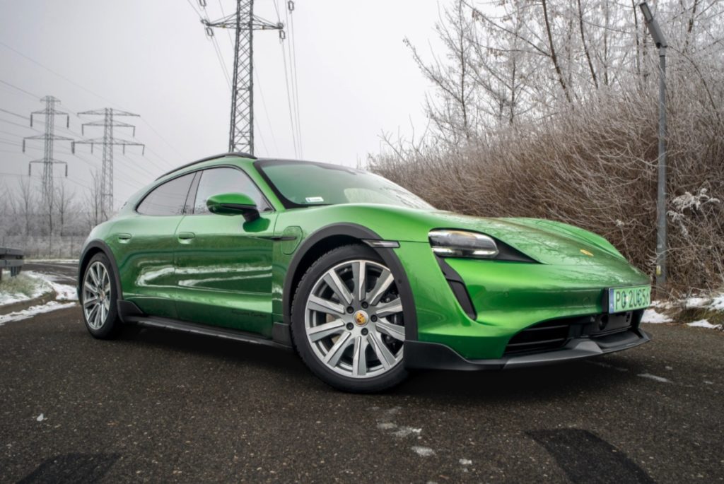 porsche taycan turbo cross turismo 