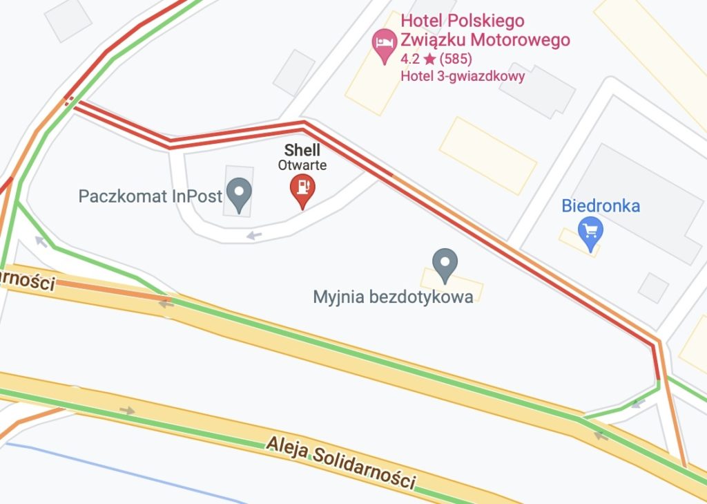 kolejka po paliwo 
