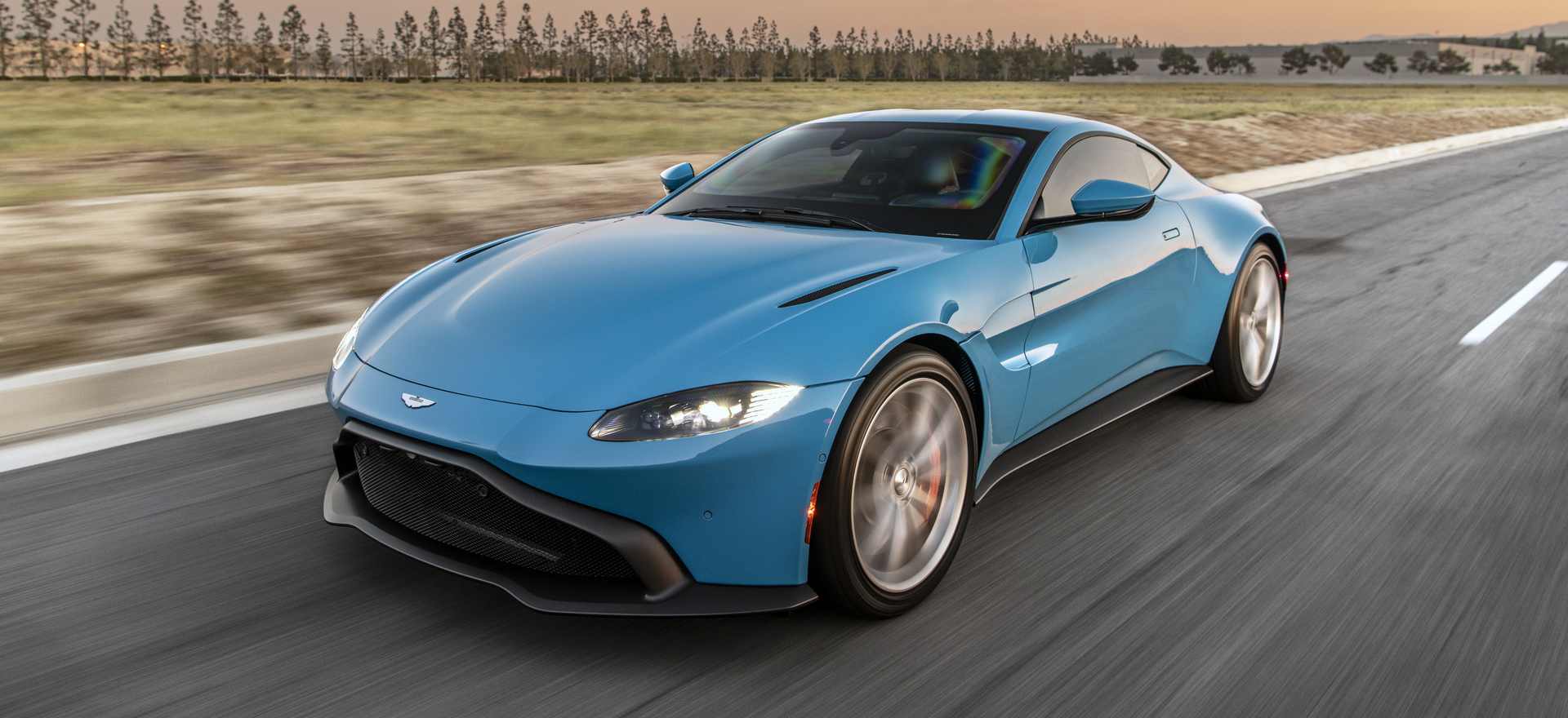 kuloodporny aston martin