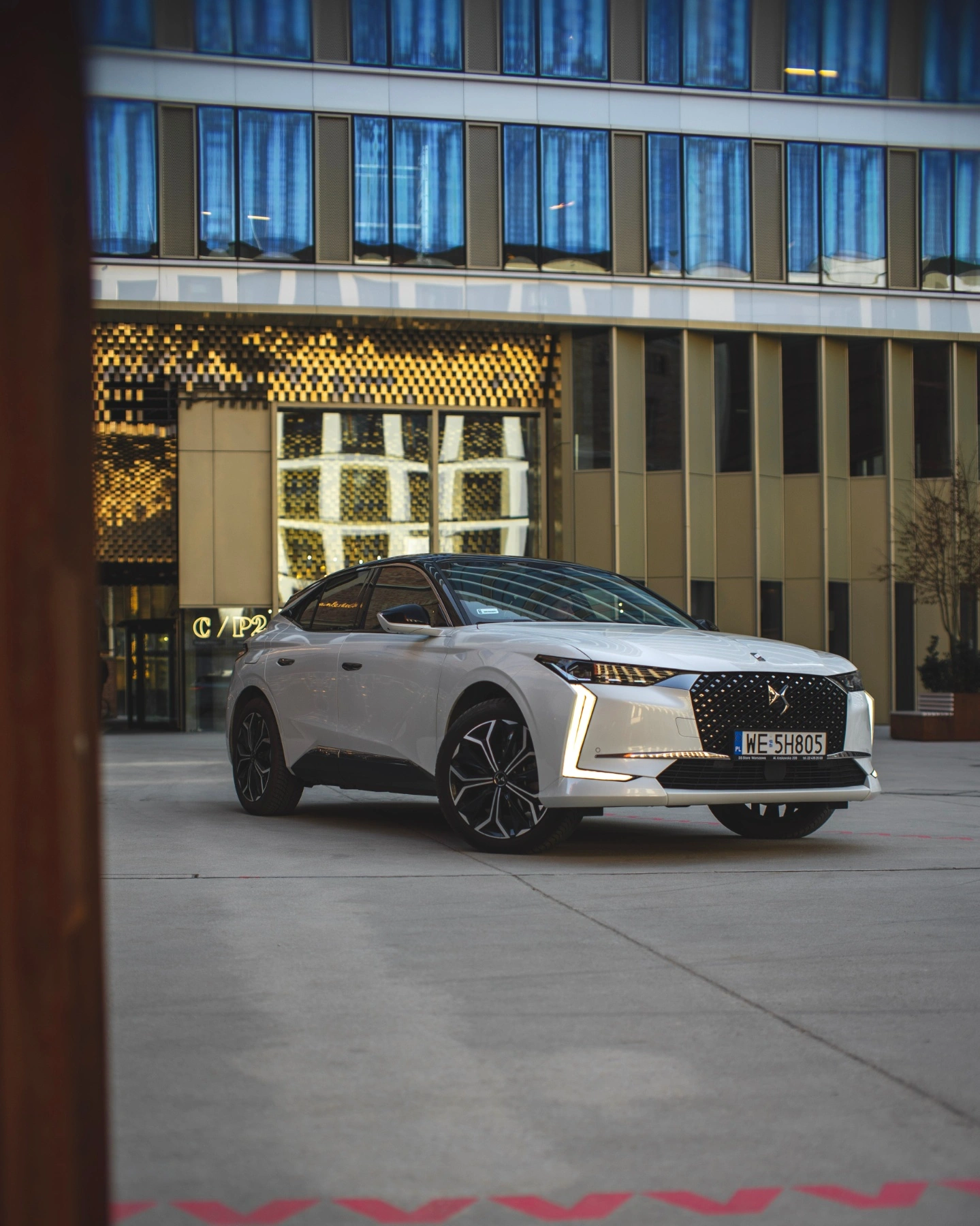 ds 4 test e-tense