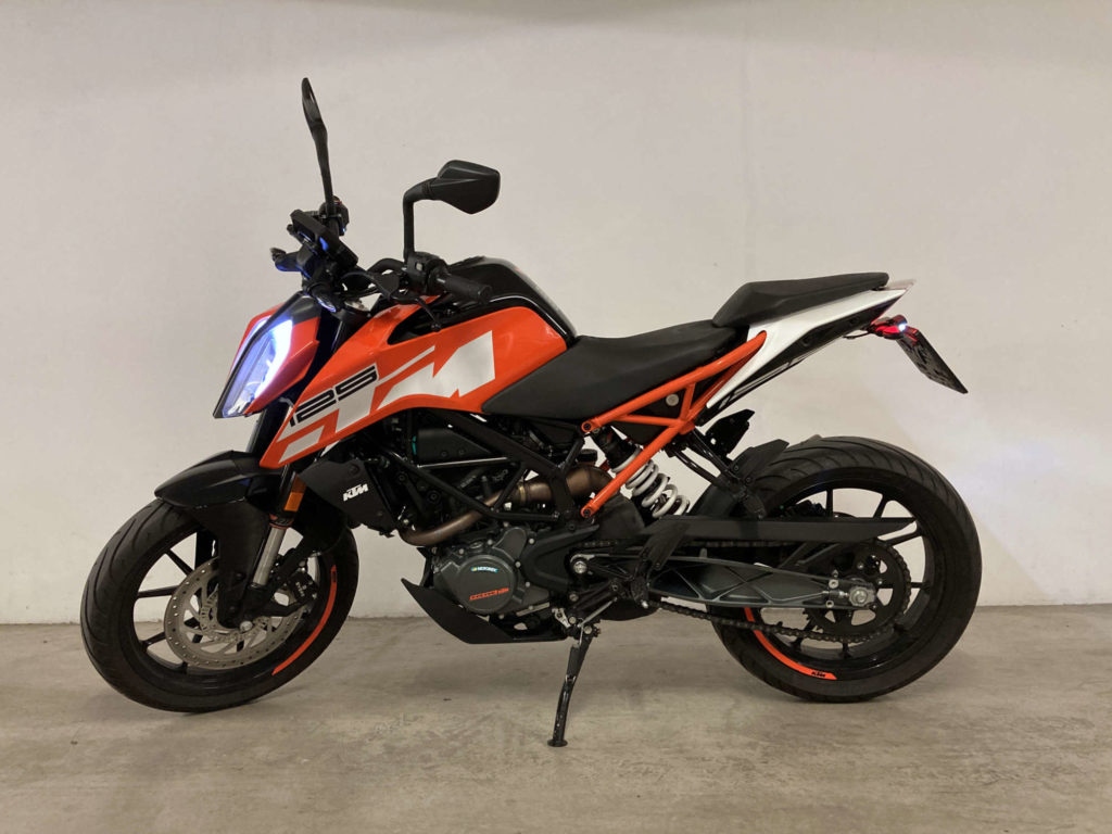 KTM Duke 125 