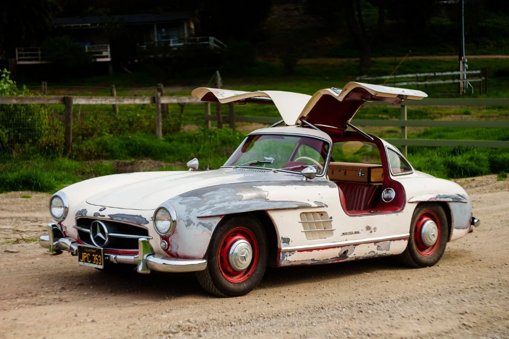 Mercedes 300 SL Gullwing