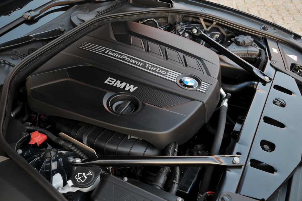 BMW 5 F10 silniki 
