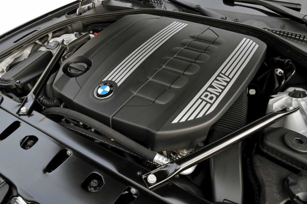 BMW 5 F10 silniki 