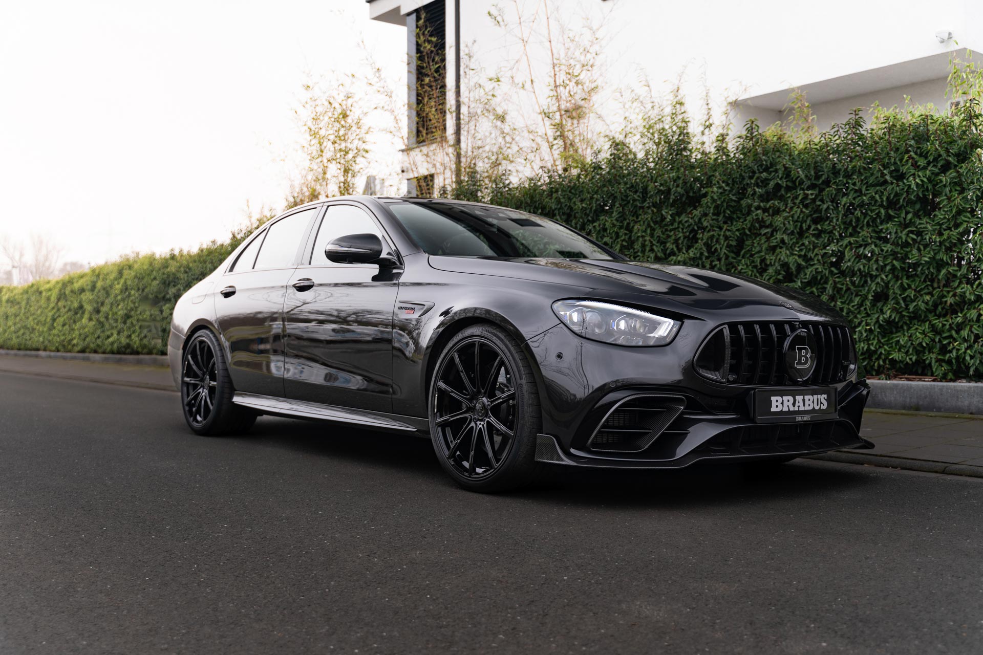 Brabus 900 