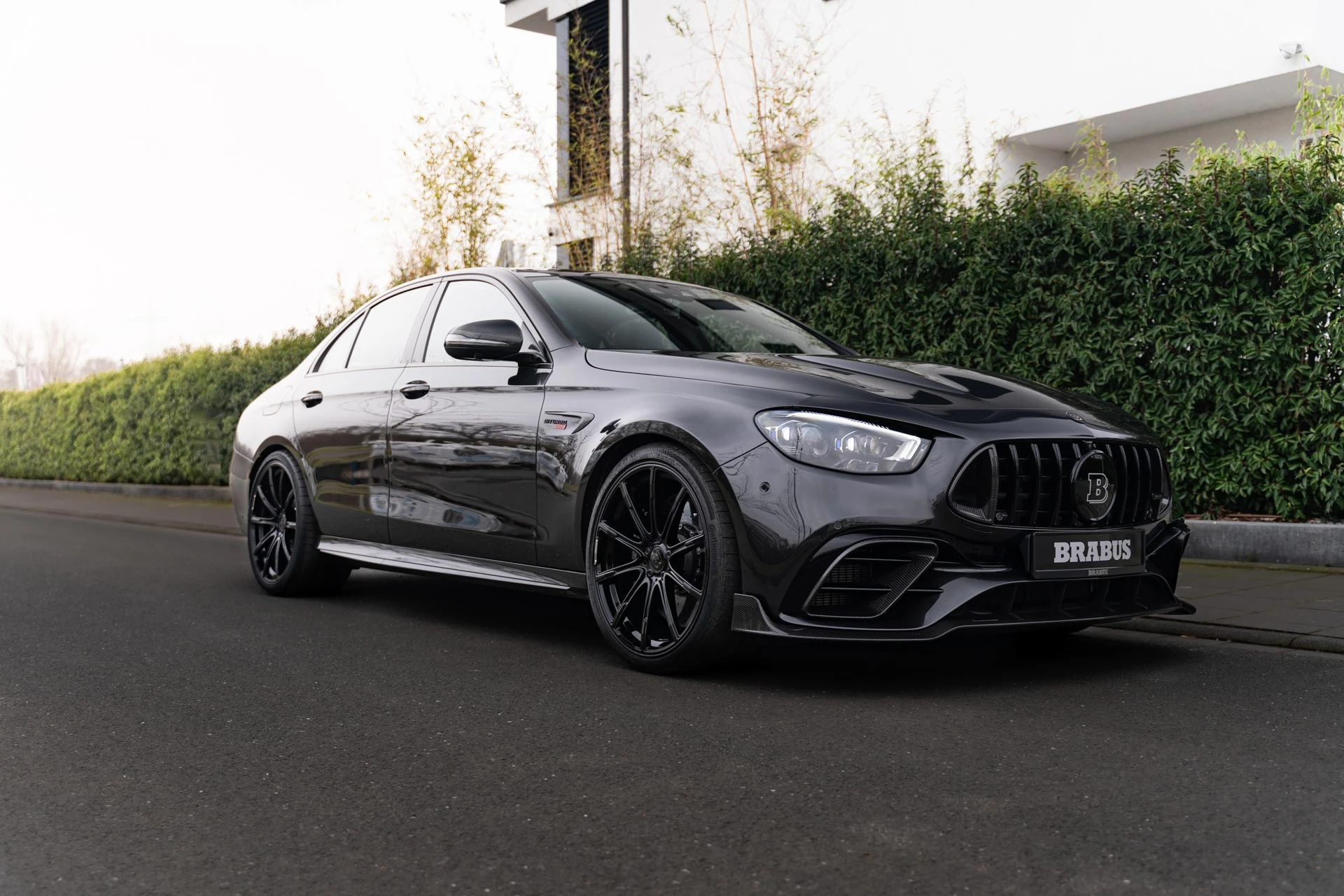 Brabus 900 