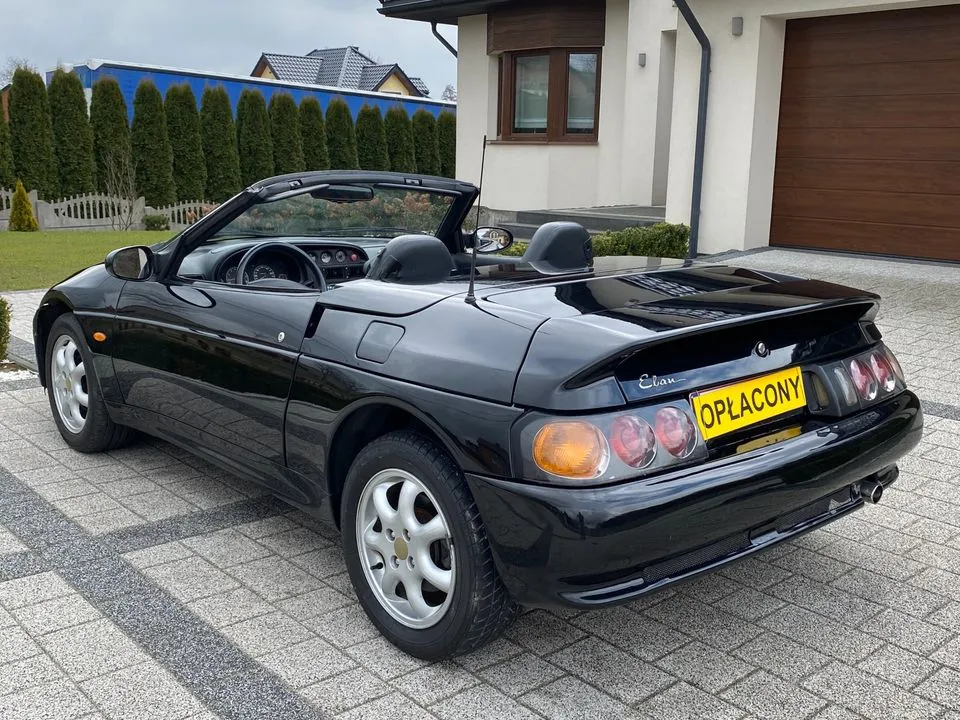 kia elan