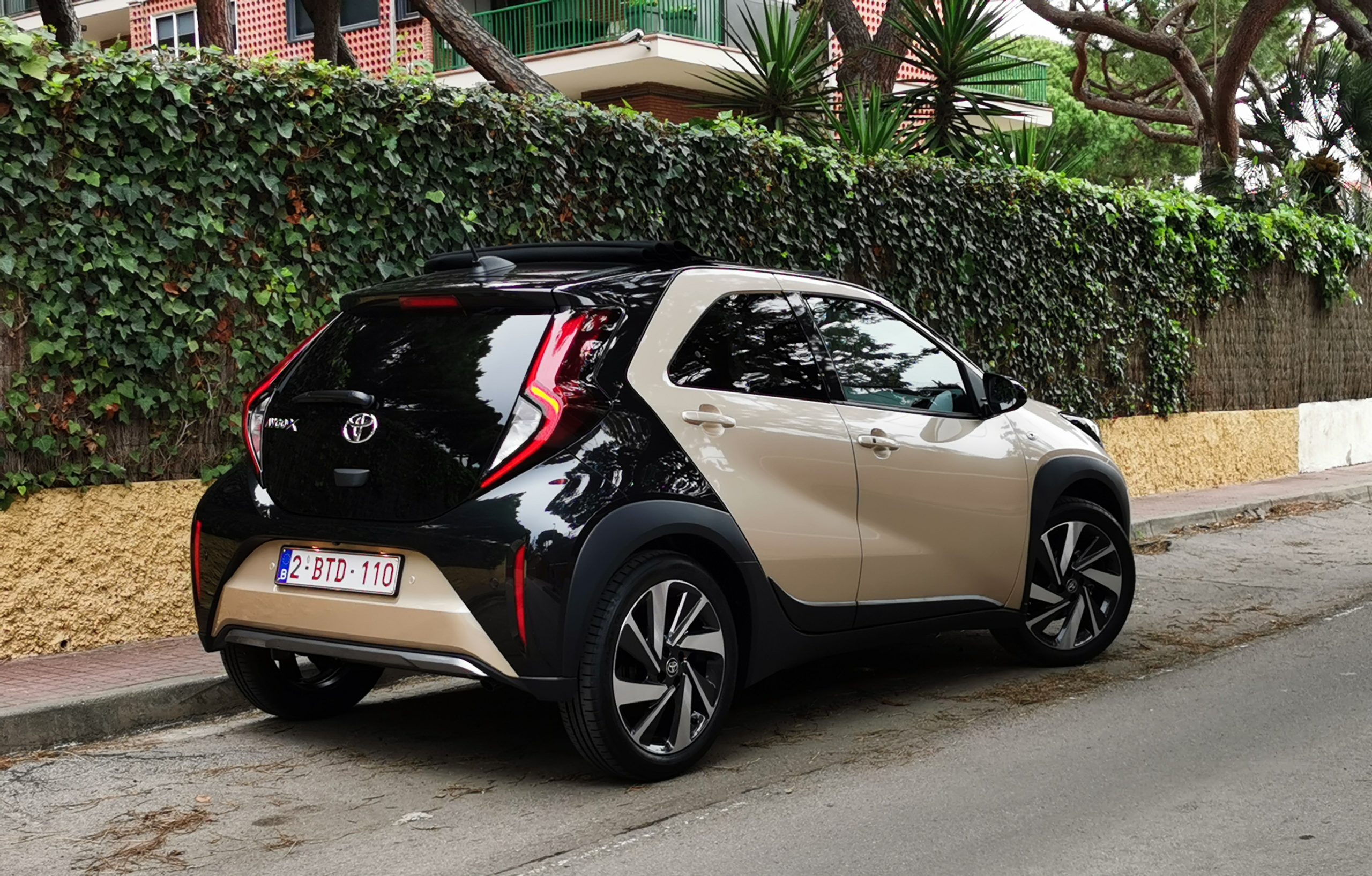 toyota aygo x 
