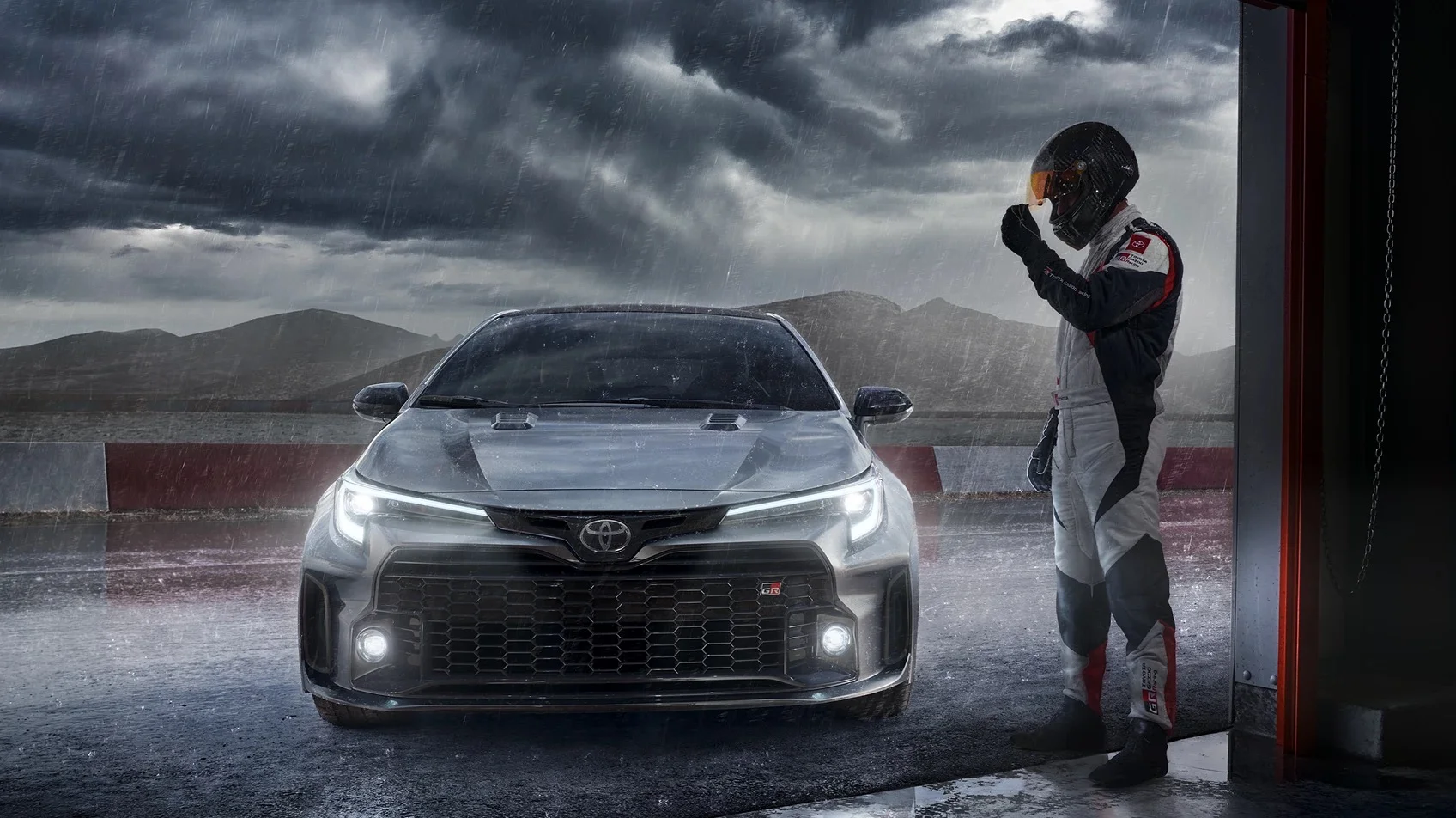 Toyota GR Corolla wyciekła przed premierą. Piękna i potężna