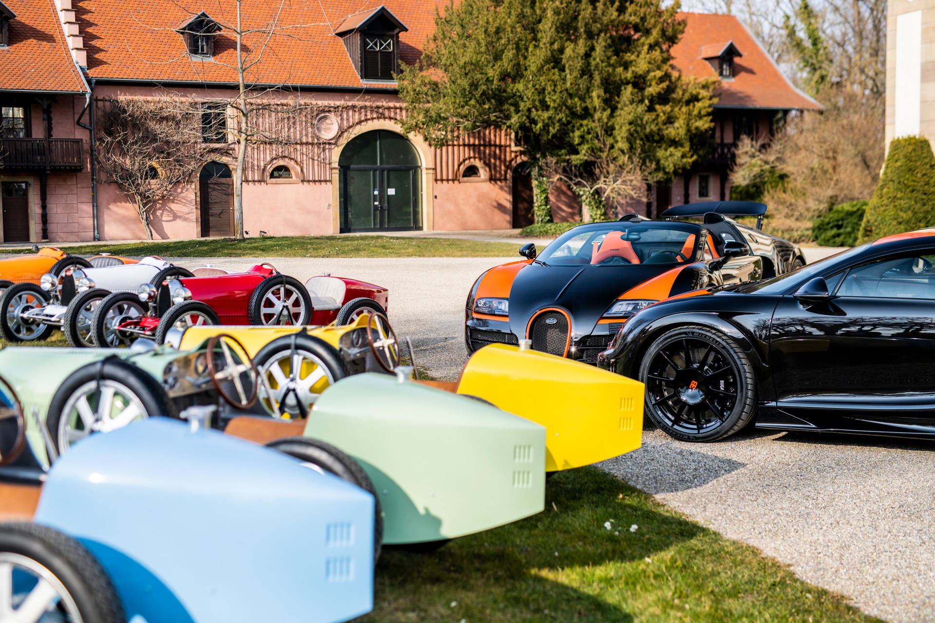 bugatti osiem sztuk 