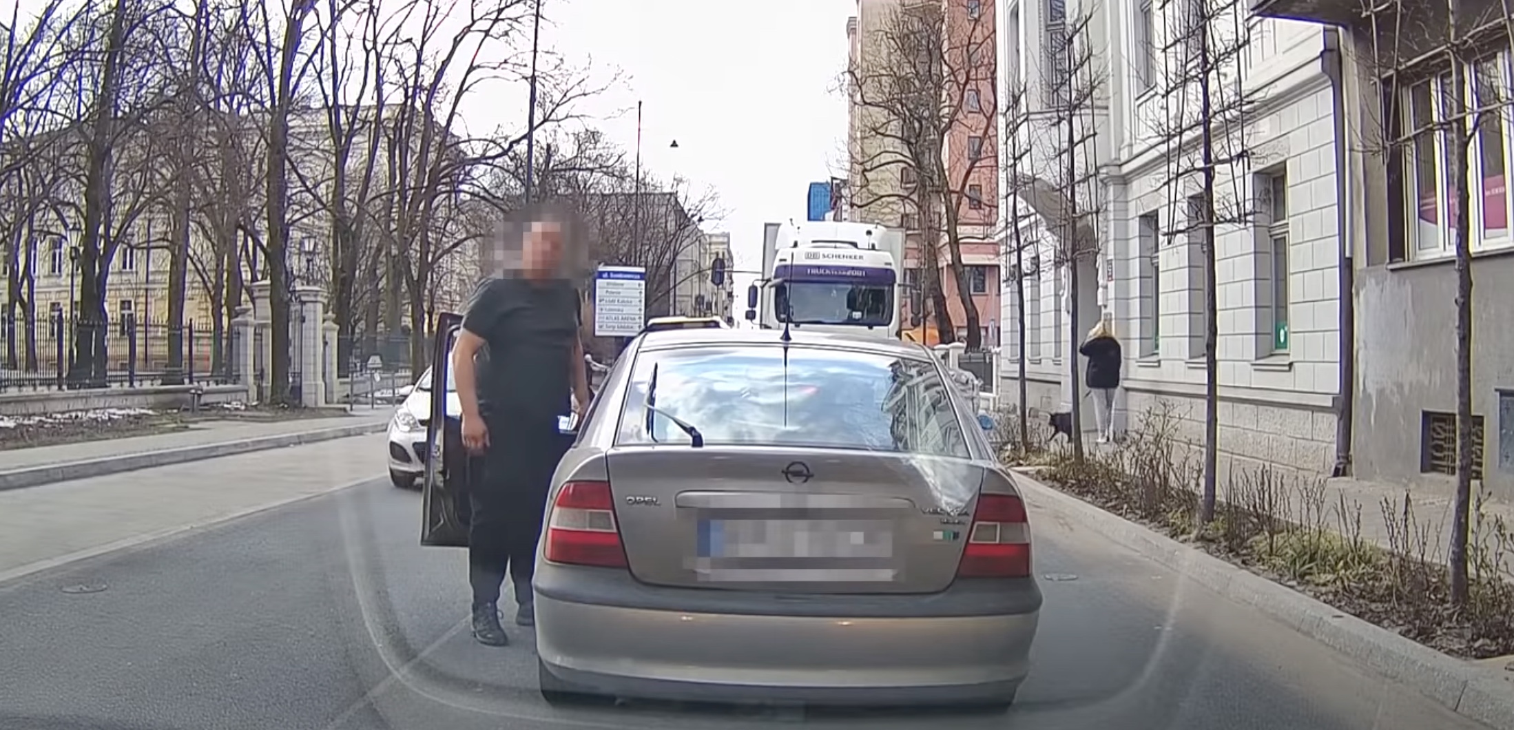 Jeśli drogowi agresorzy już muszą istnieć, niech będą tacy, jak ten z Łodzi
