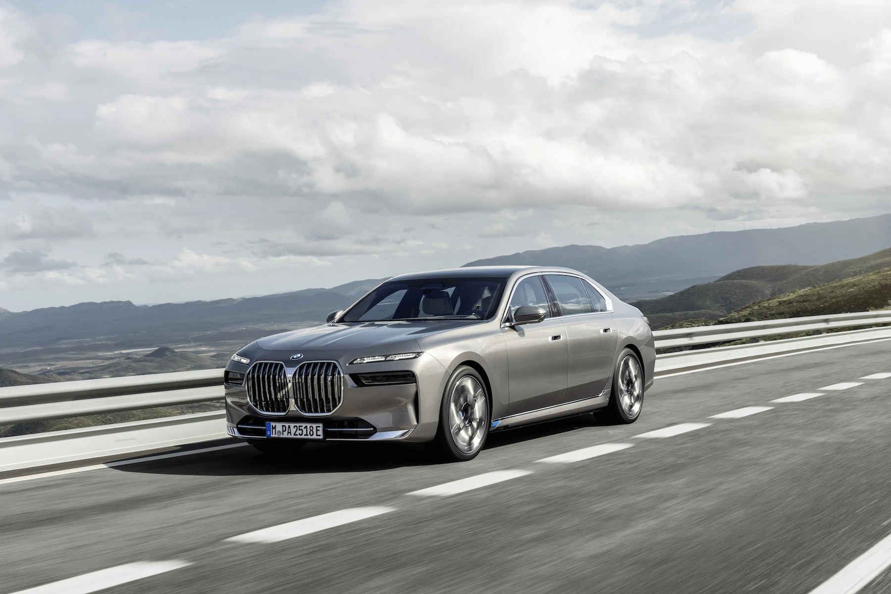 bmw i7 opancerzone