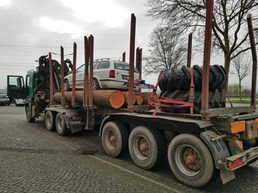 jak przewieźć auto osobowe bez lawety 