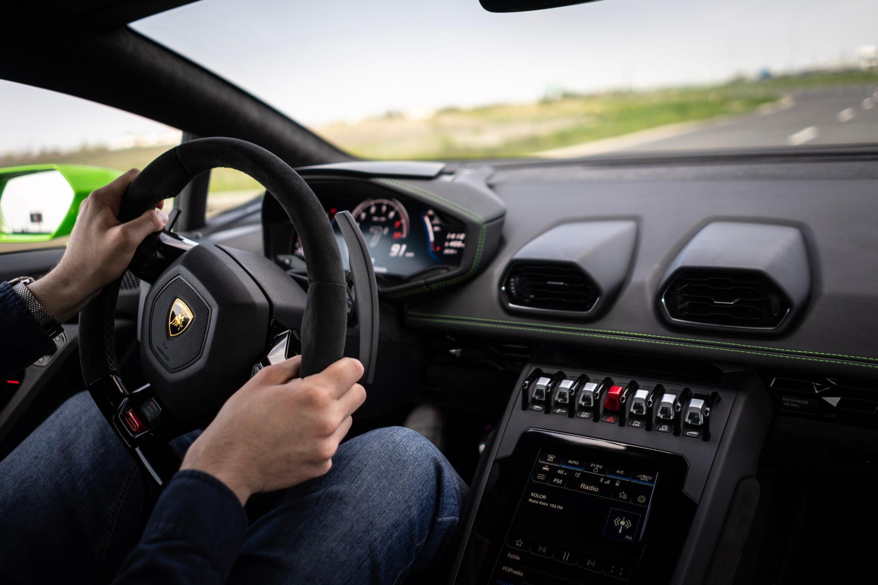lamborghini huracan evo 