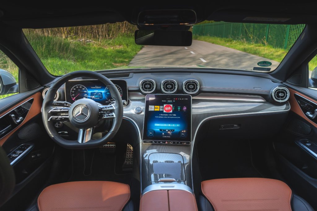 Mercedes C 300e 