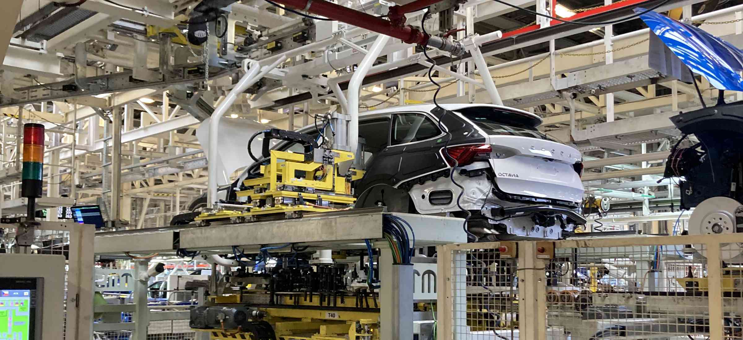 produkcja aut w 2022