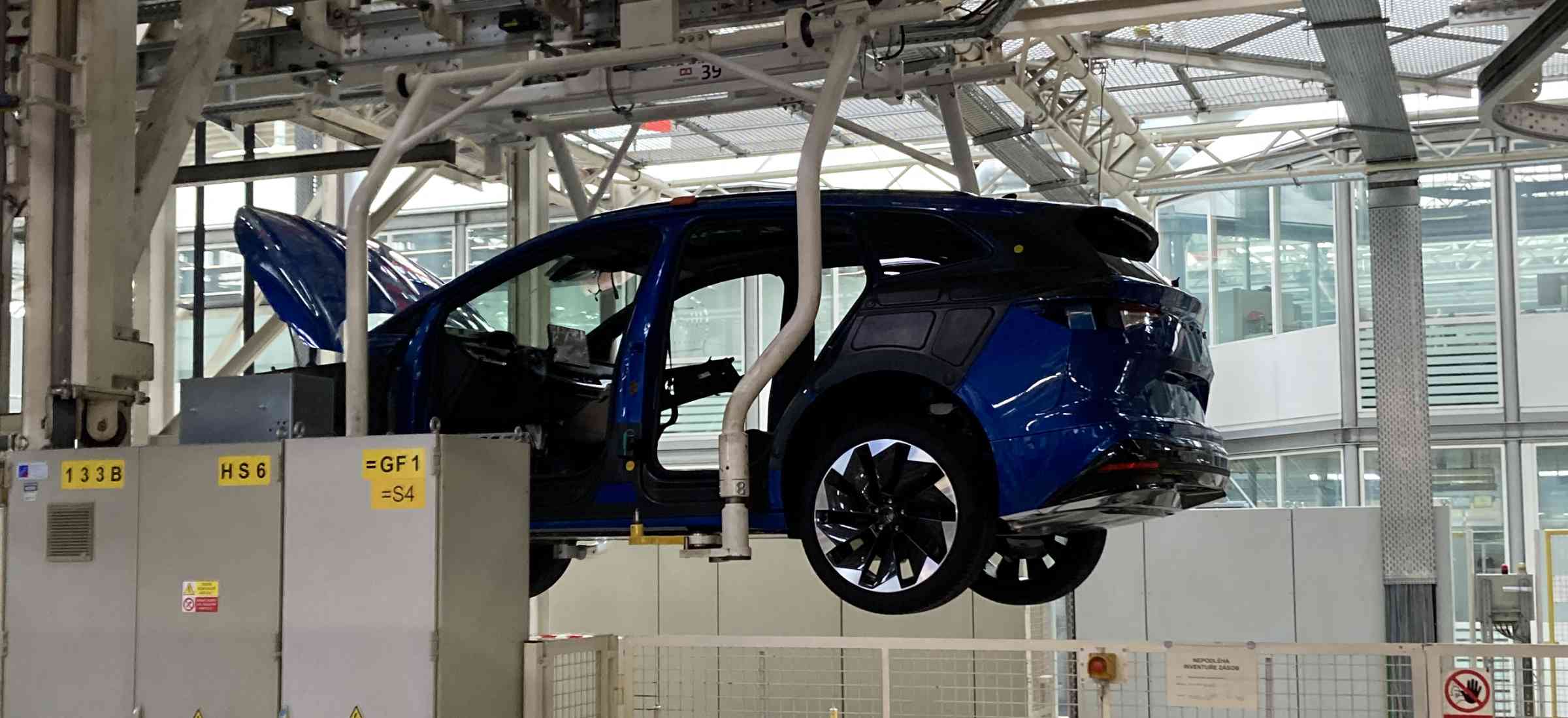 produkcja aut w 2022