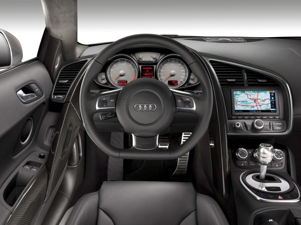Audi R8 cena 