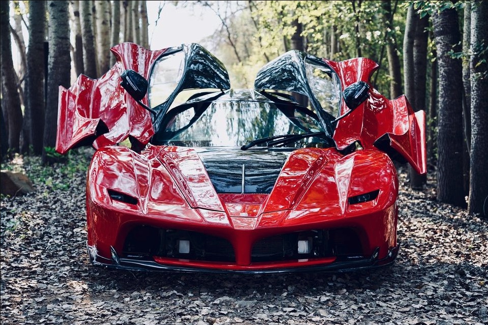 replika LaFerrari 
