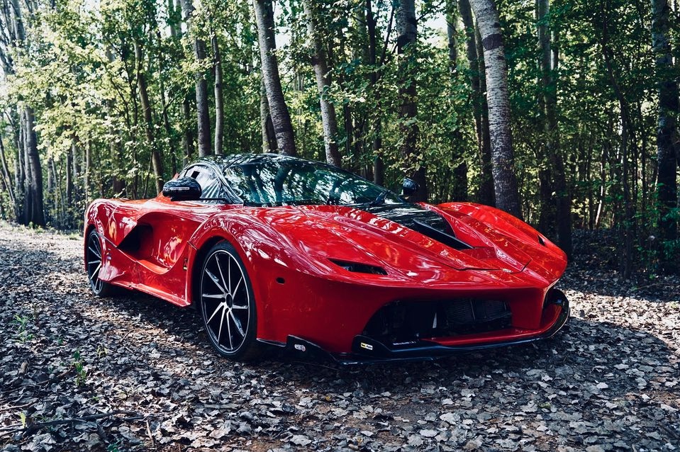 replika LaFerrari 