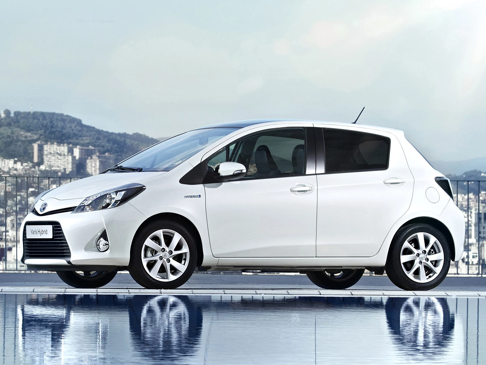 hybrydowa Toyota awarie 