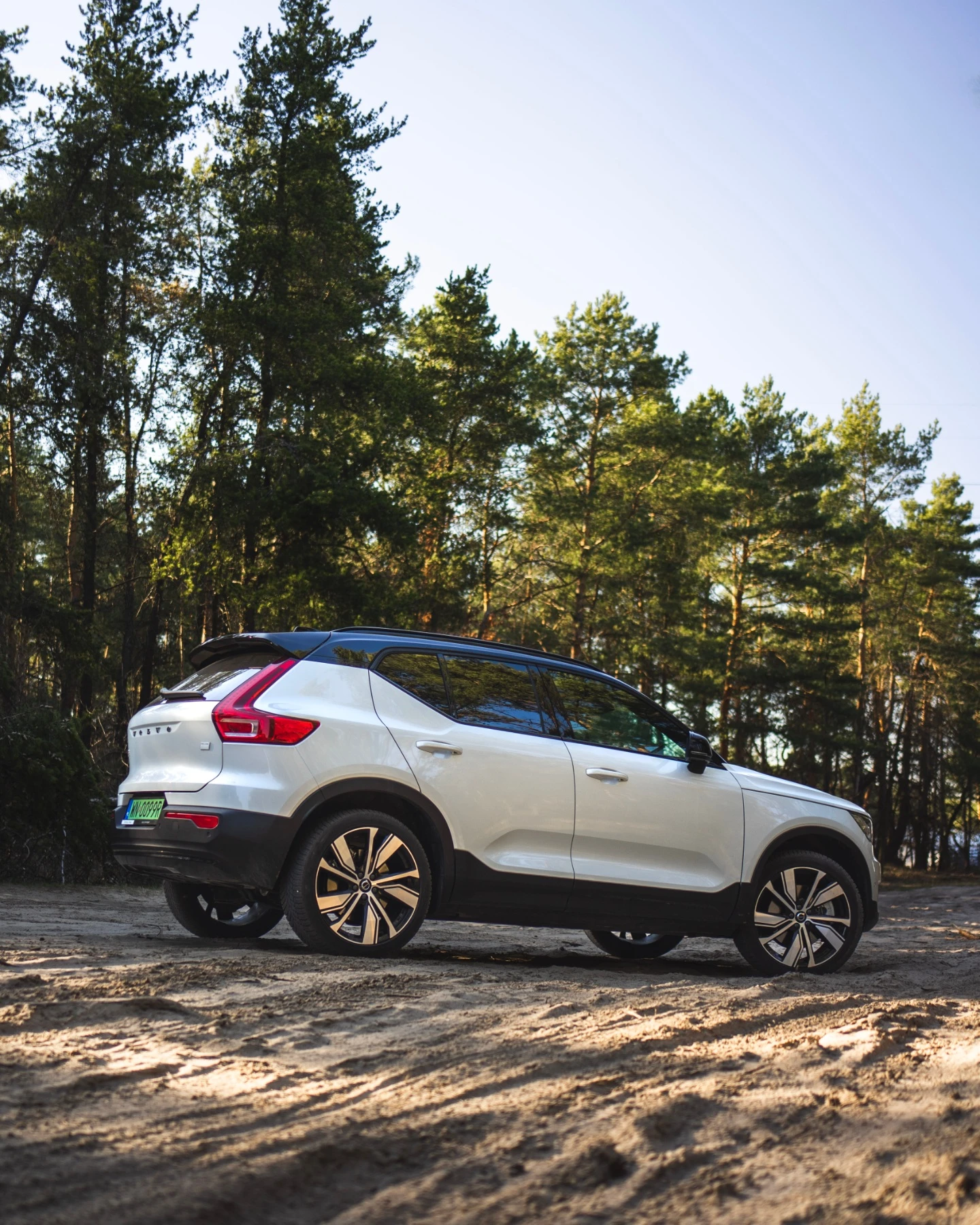 volvo xc40 recharge p6