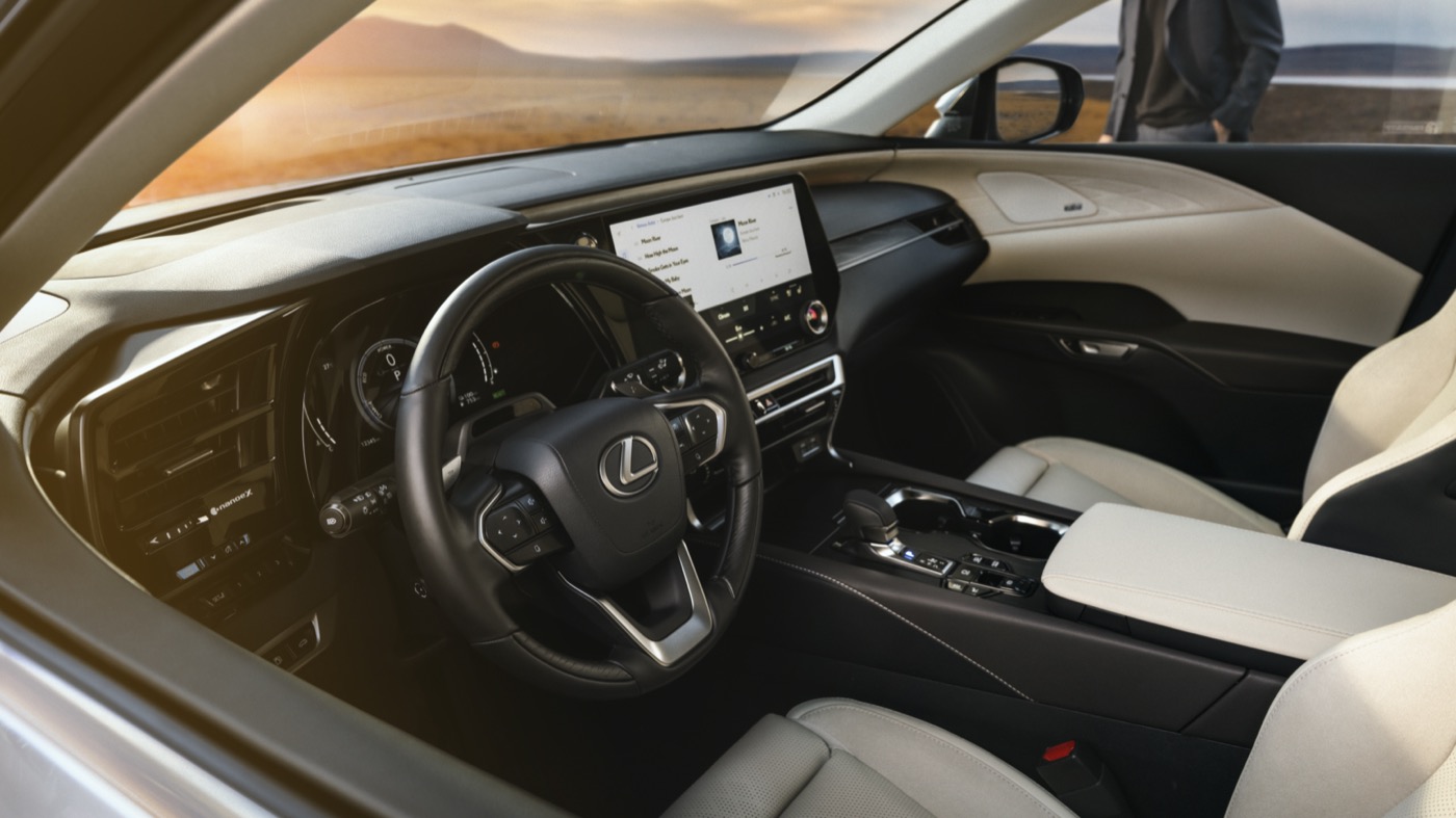 nowy lexus rx 