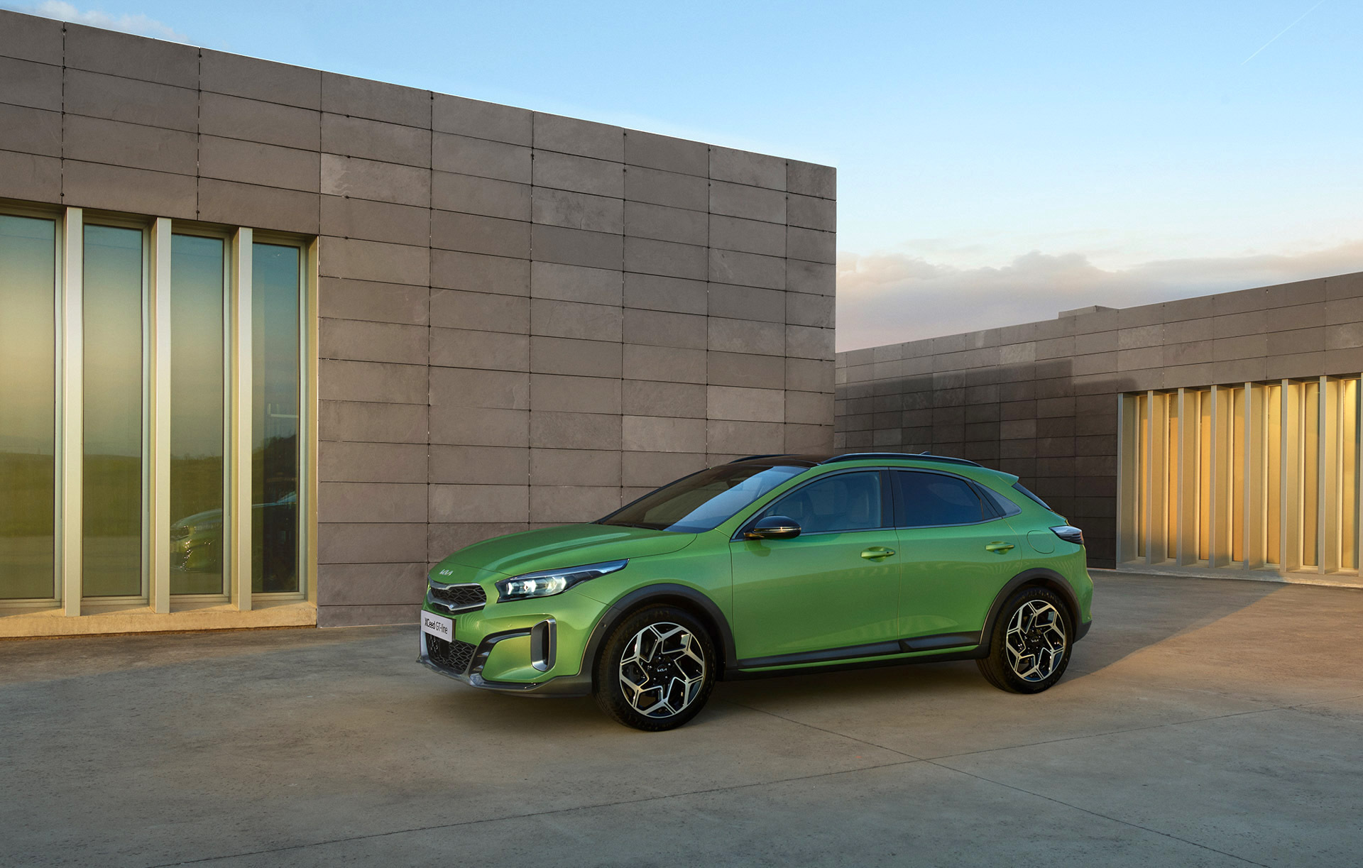 kia xceed lifting 