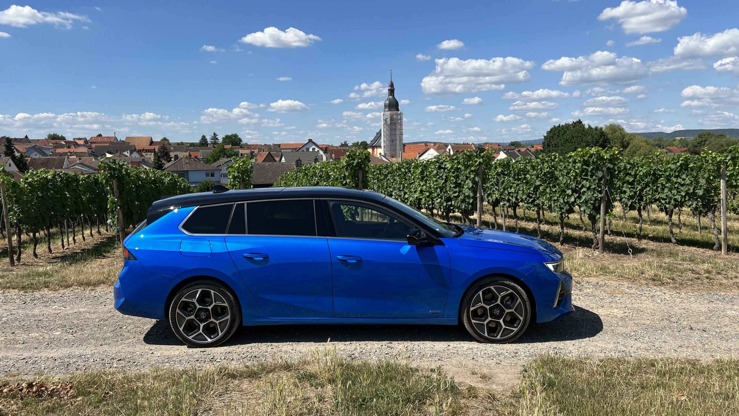 nowy opel astra kombi 