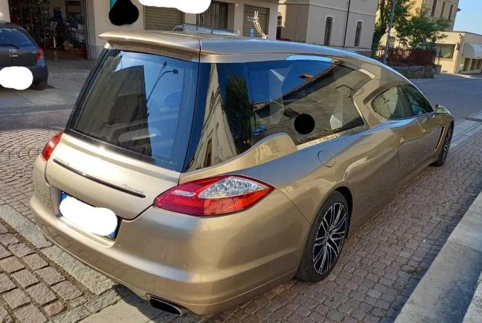 porsche panamera karawan 