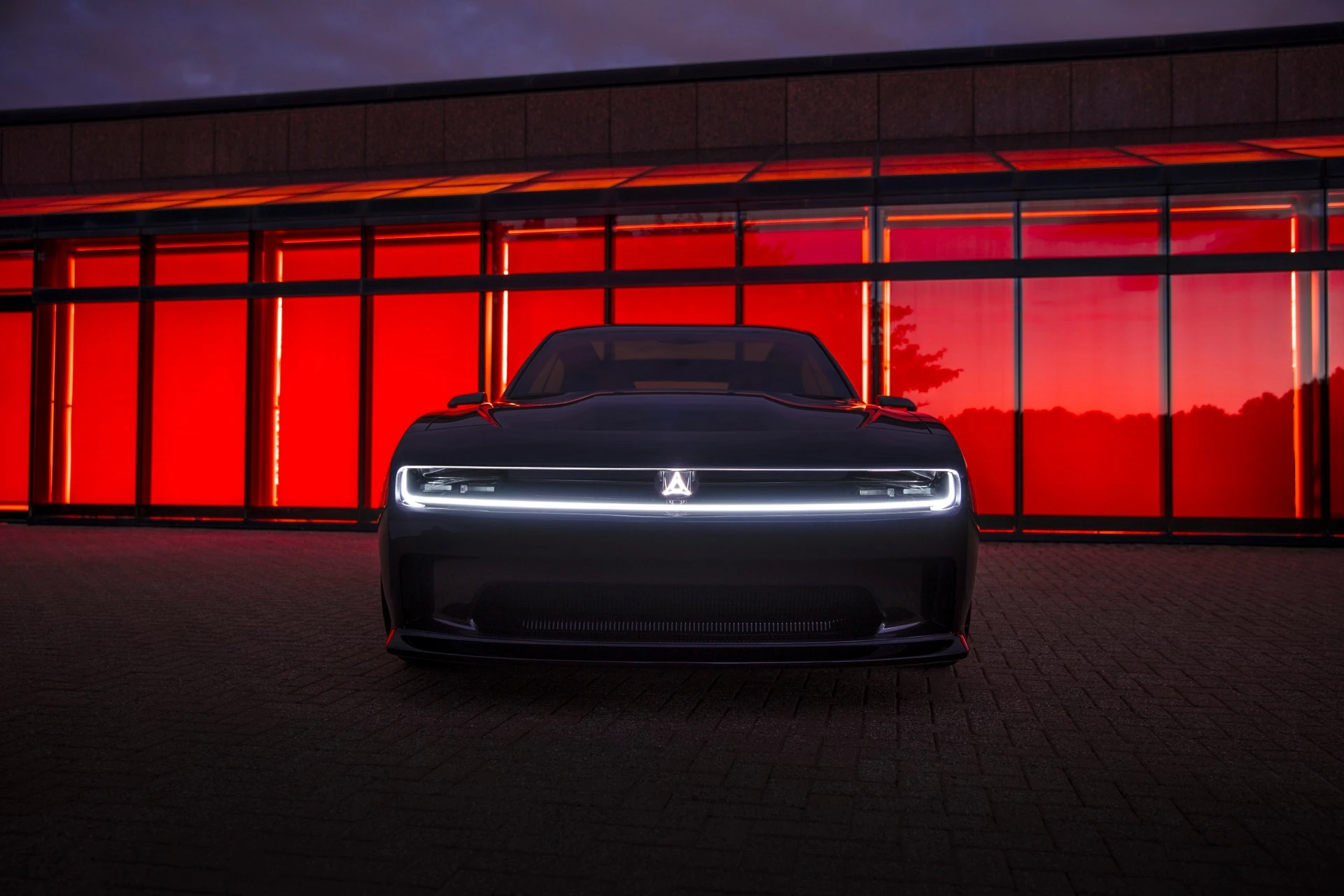 Dodge Charger Daytona to wegański burger. Będzie ryczał z mocą 126 dB