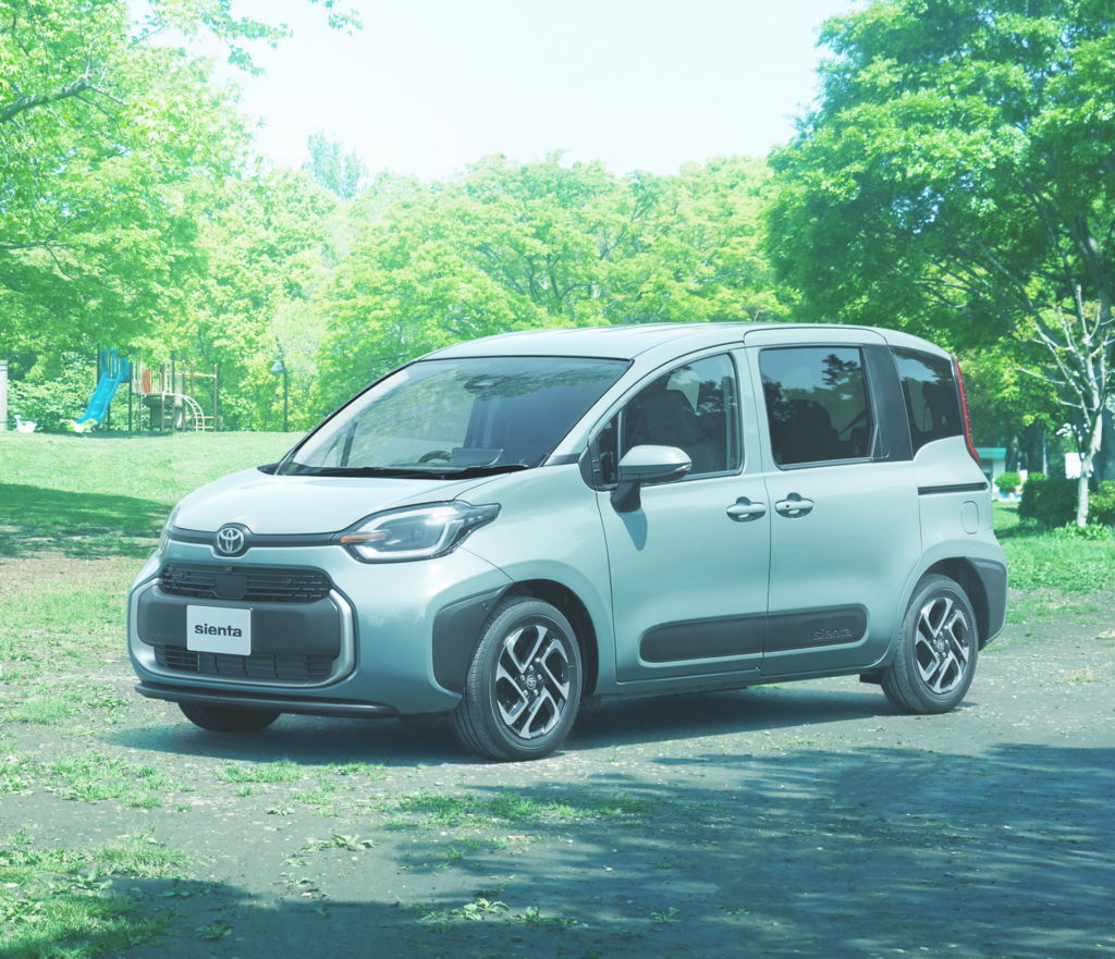 toyota sienta