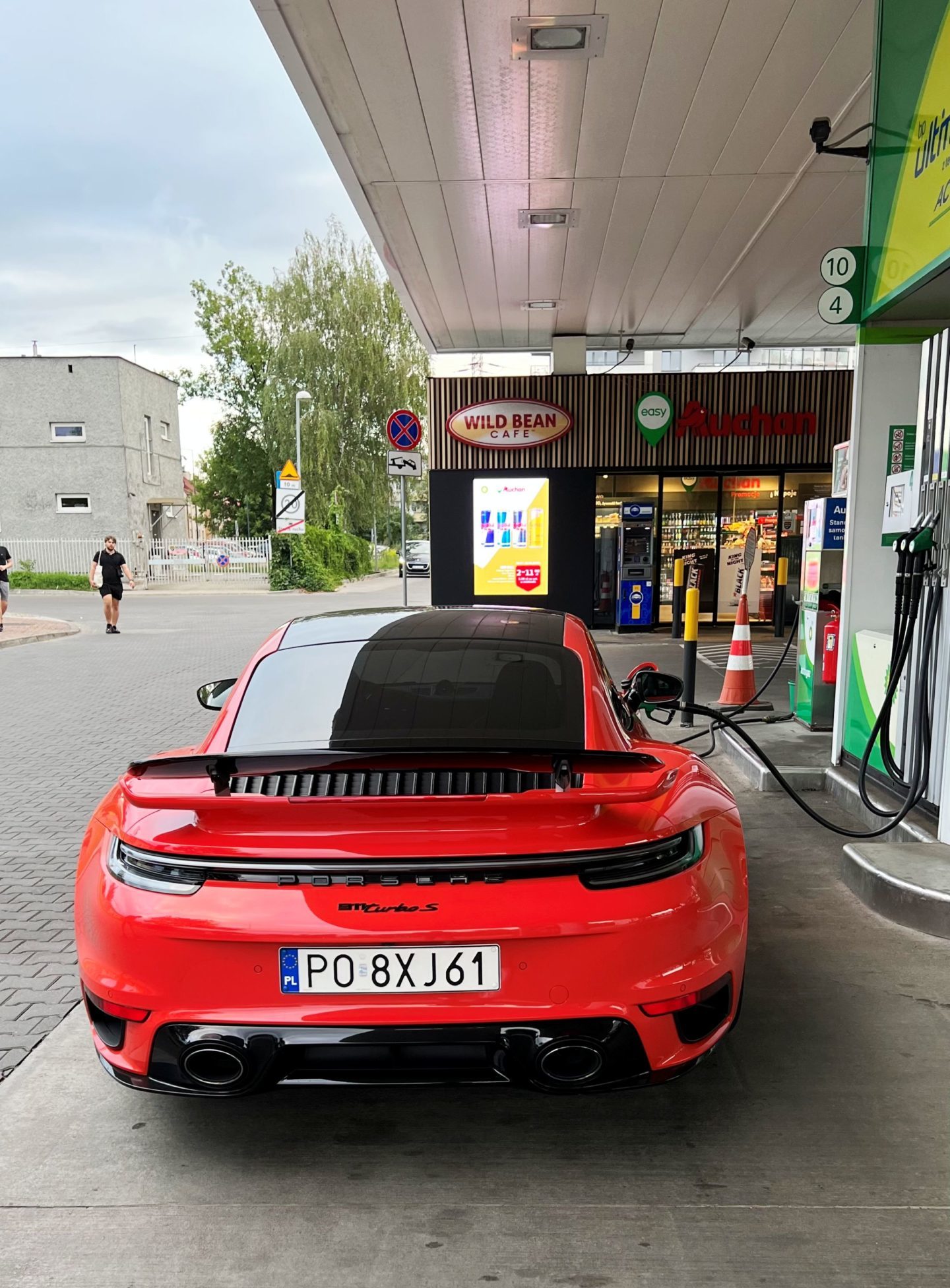 porsche 911 turbo s 