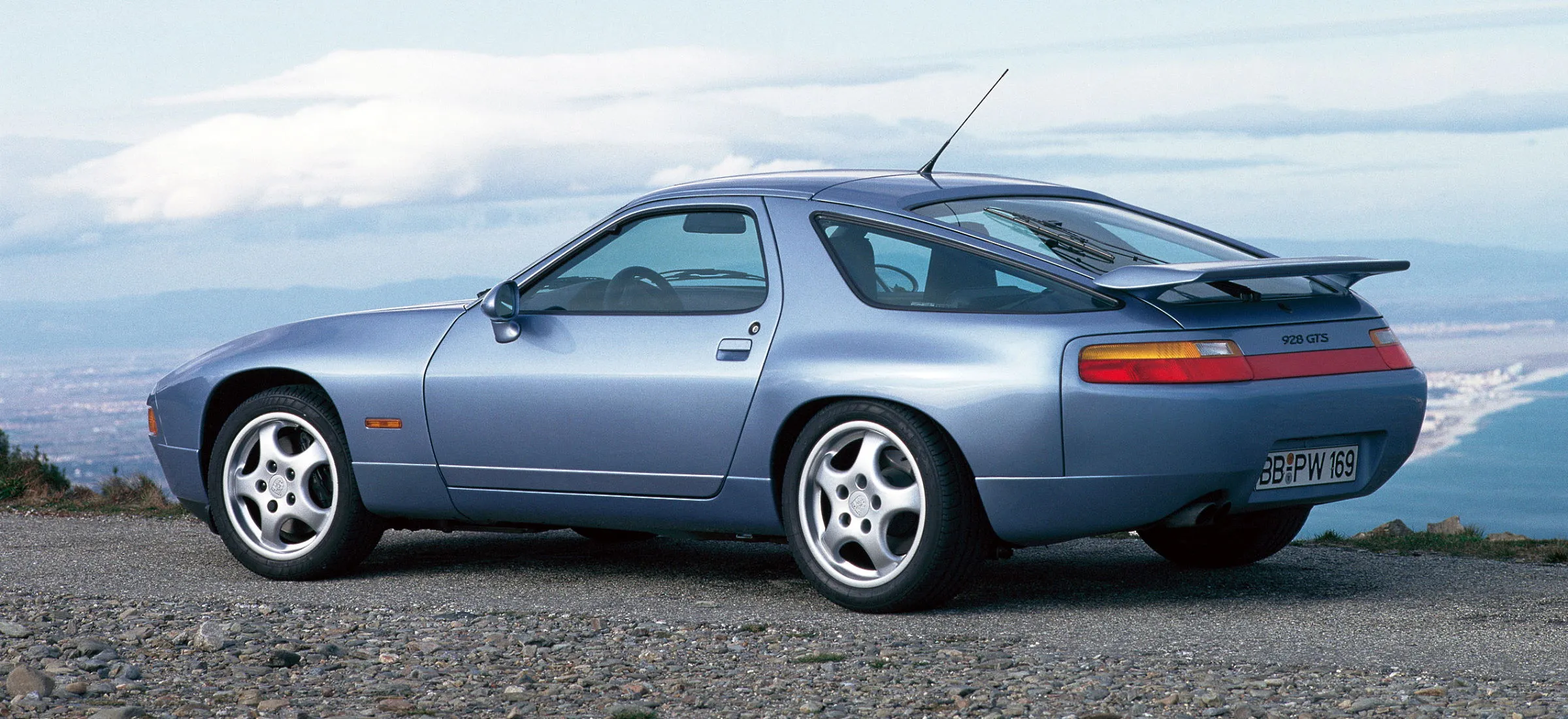 Porsche 928 wyposażenie