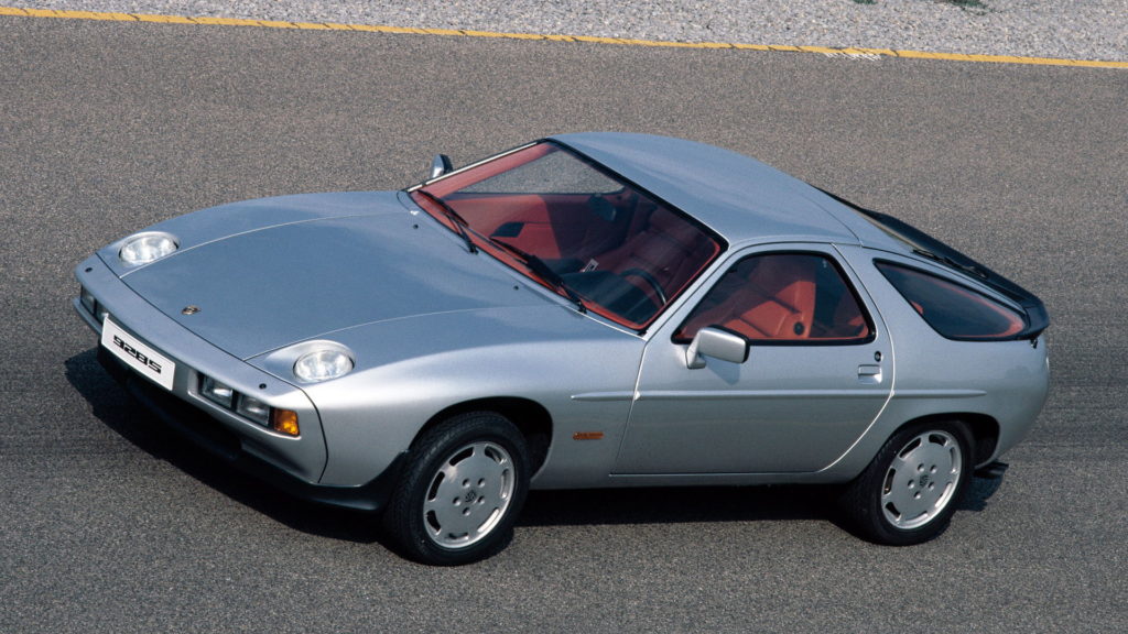 Porsche 928 wyposażenie 
