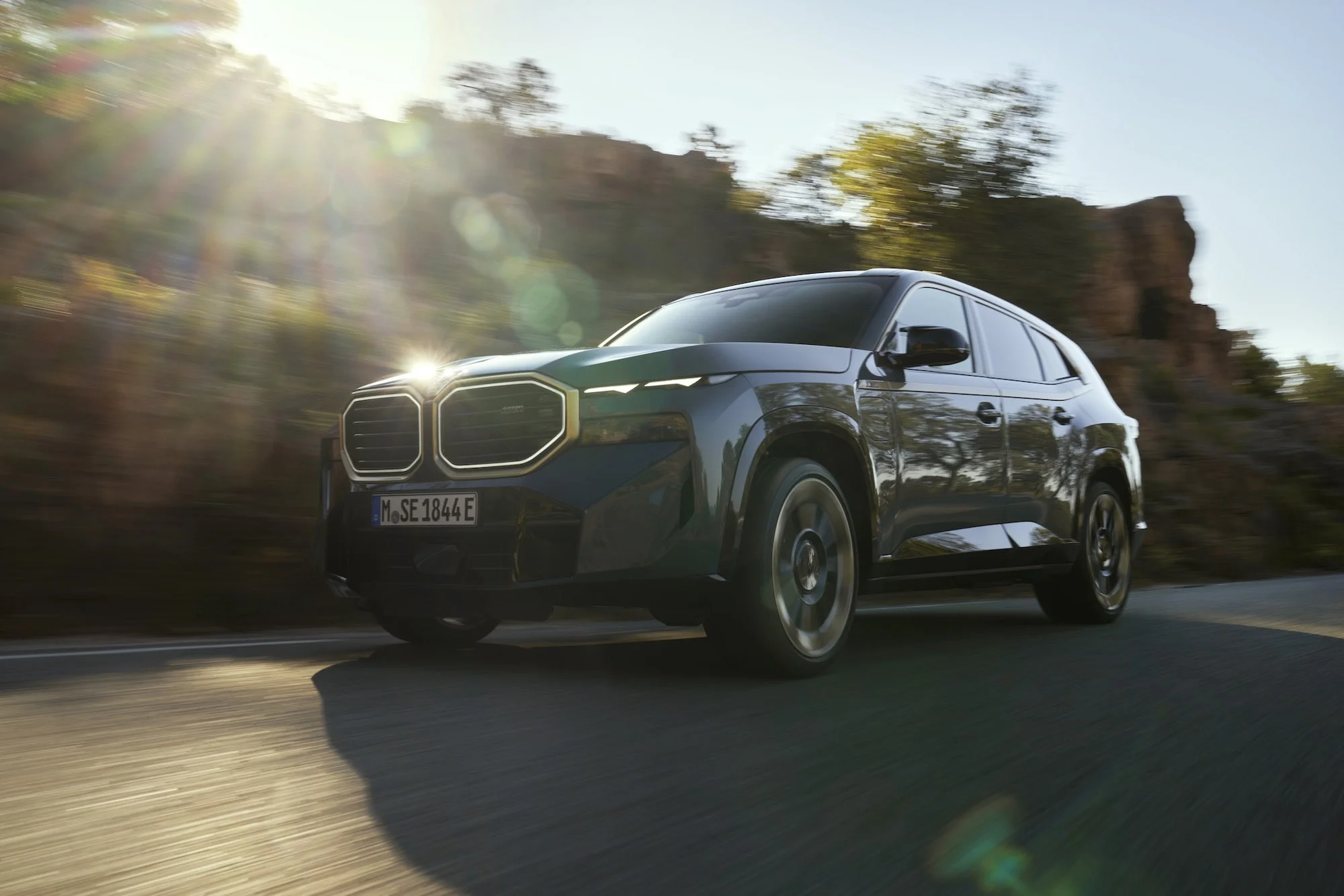 BMW XM Ju Oficjalnie Wielkie Wspania e I Z V8 Pod Mask Prosz 